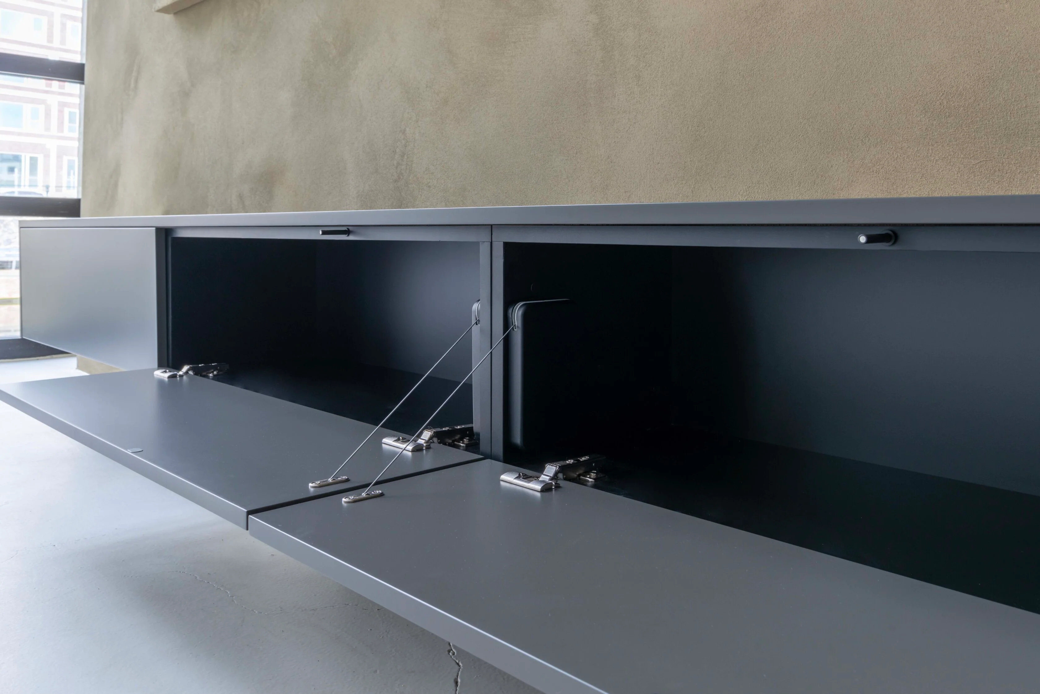 TV-meubel Johnson - Zwevend - MDF - 4 kleppen - Image 6