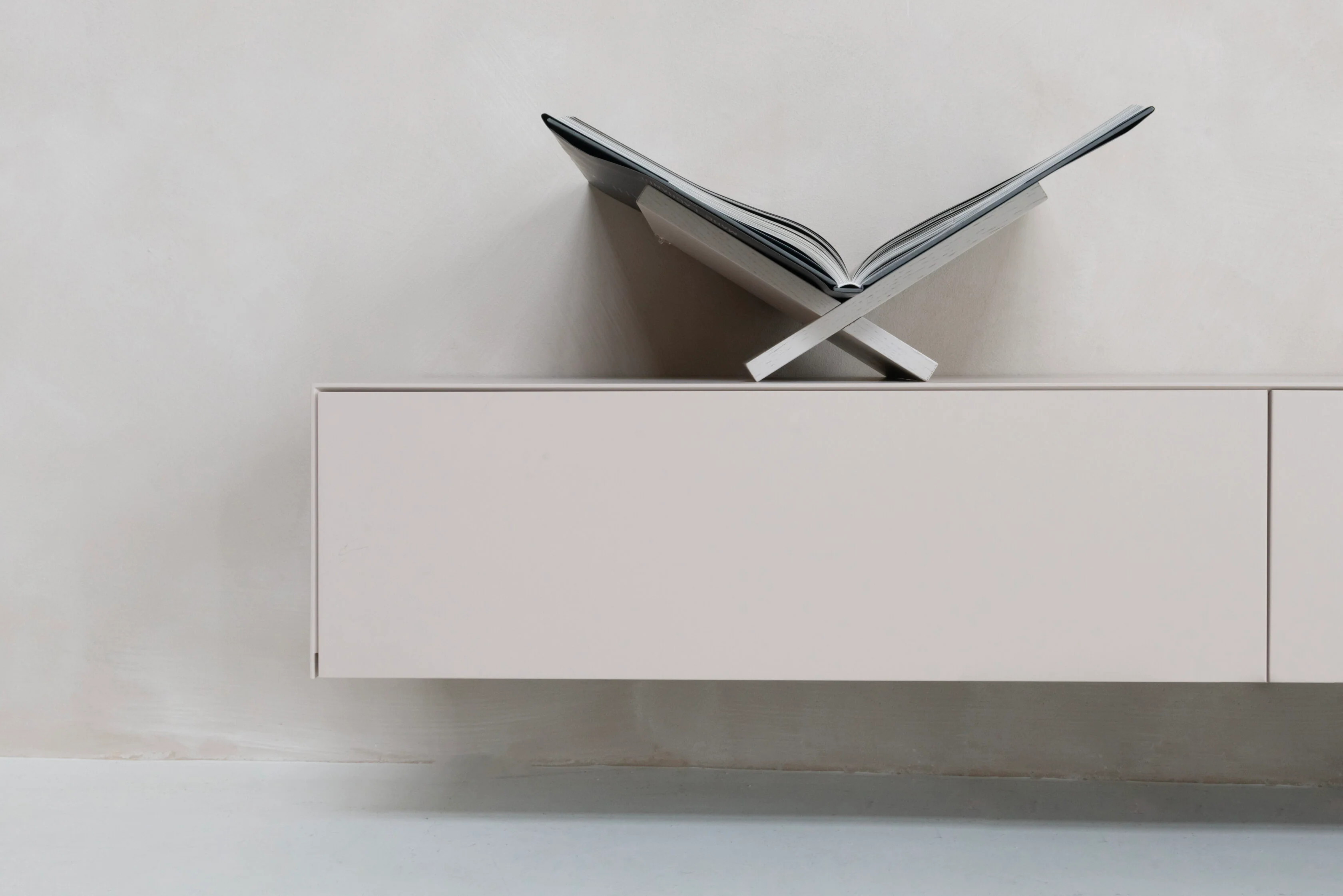 TV-meubel Zyan - Zwevend - MDF - 3 kleppen - Open vak - Image 6